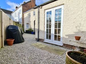 Courtyard Garden- click for photo gallery